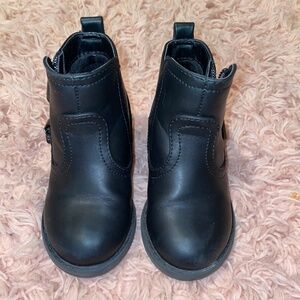 Black toddler boots